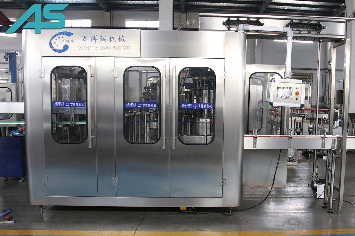 PET瓶含氣飲料灌裝機